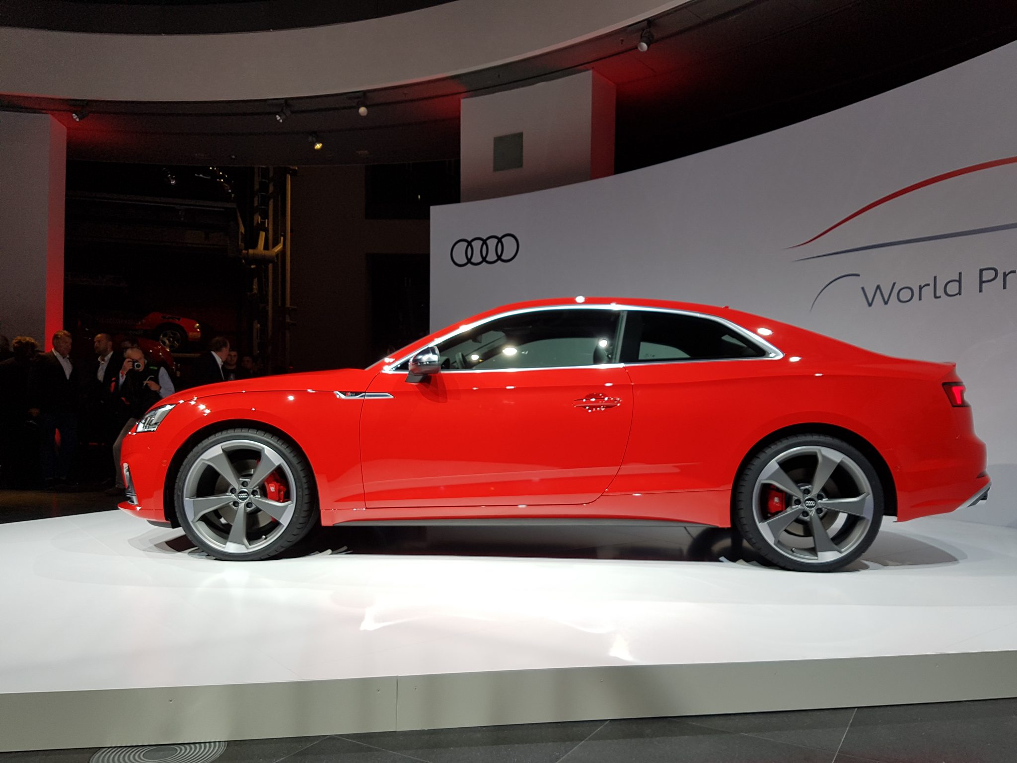 Sporty meets elegance with the new Audi A5 and S5 Coupé