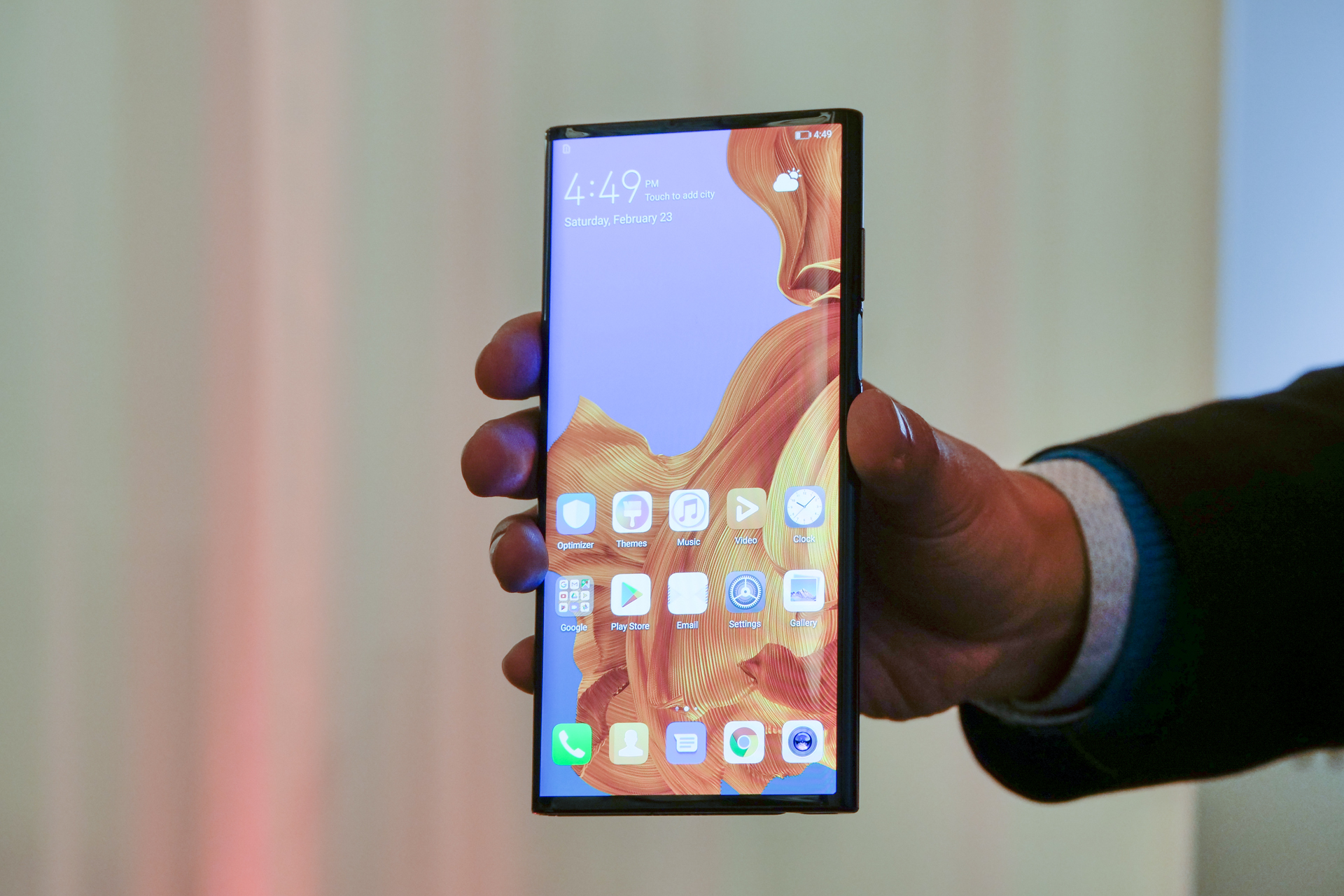 Huawei Mate X – The World’s Fastest Foldable Phone Announced at MWC 2019