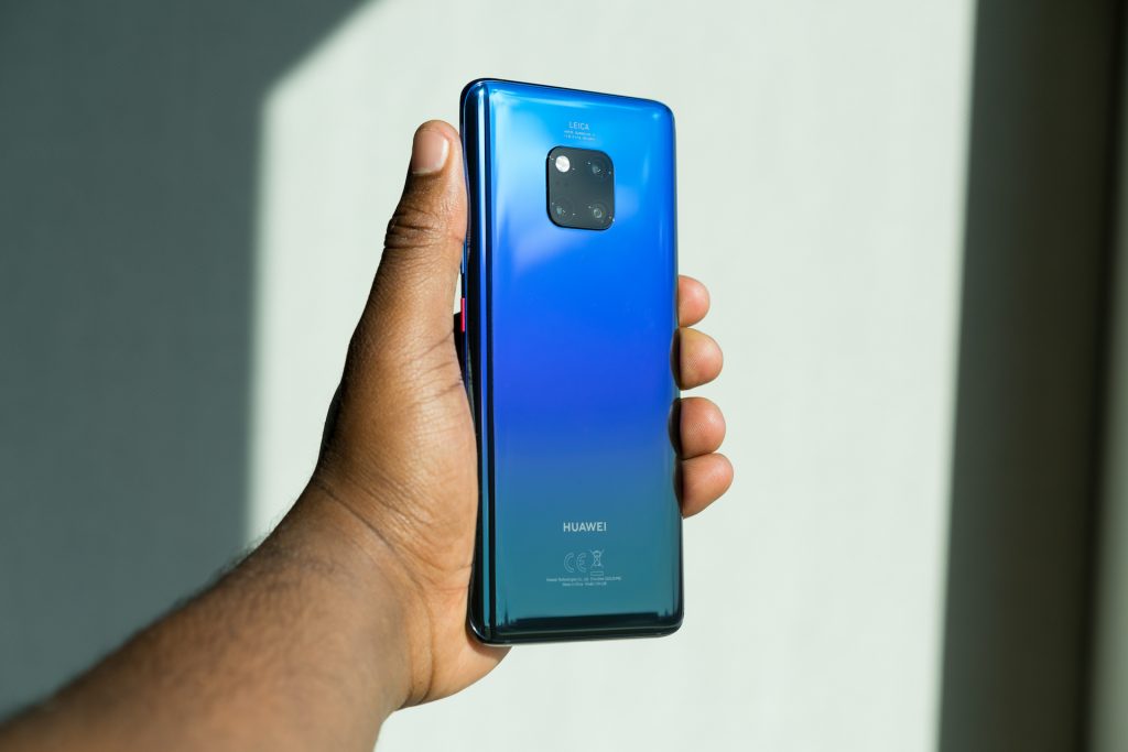 Huawei Mate 20 Pro Review – Best Smartphone All-Round